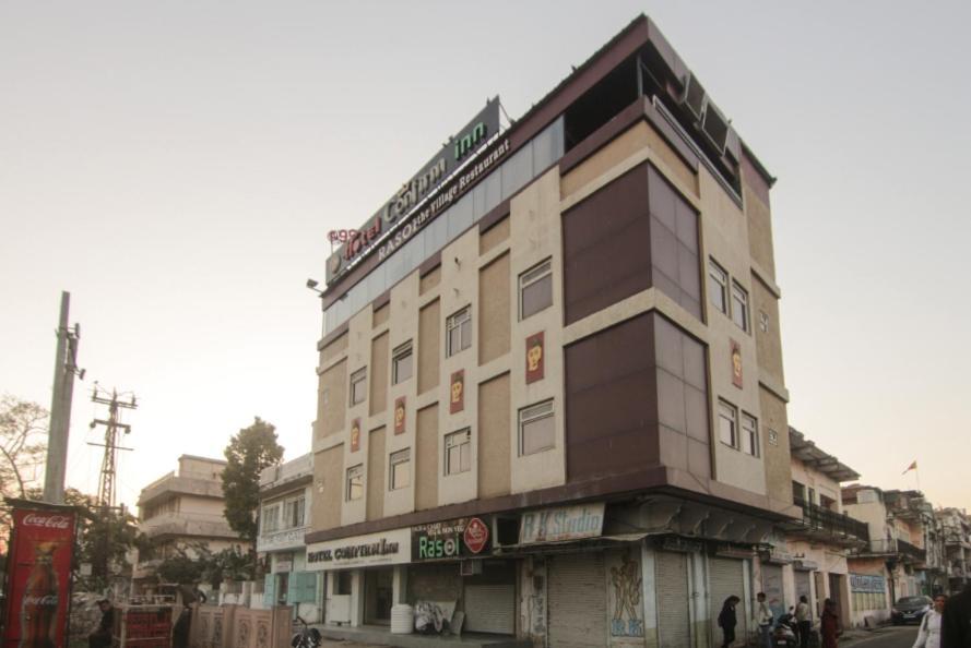 Hotel Confirm Inn Kota โกตา ภายนอก รูปภาพ